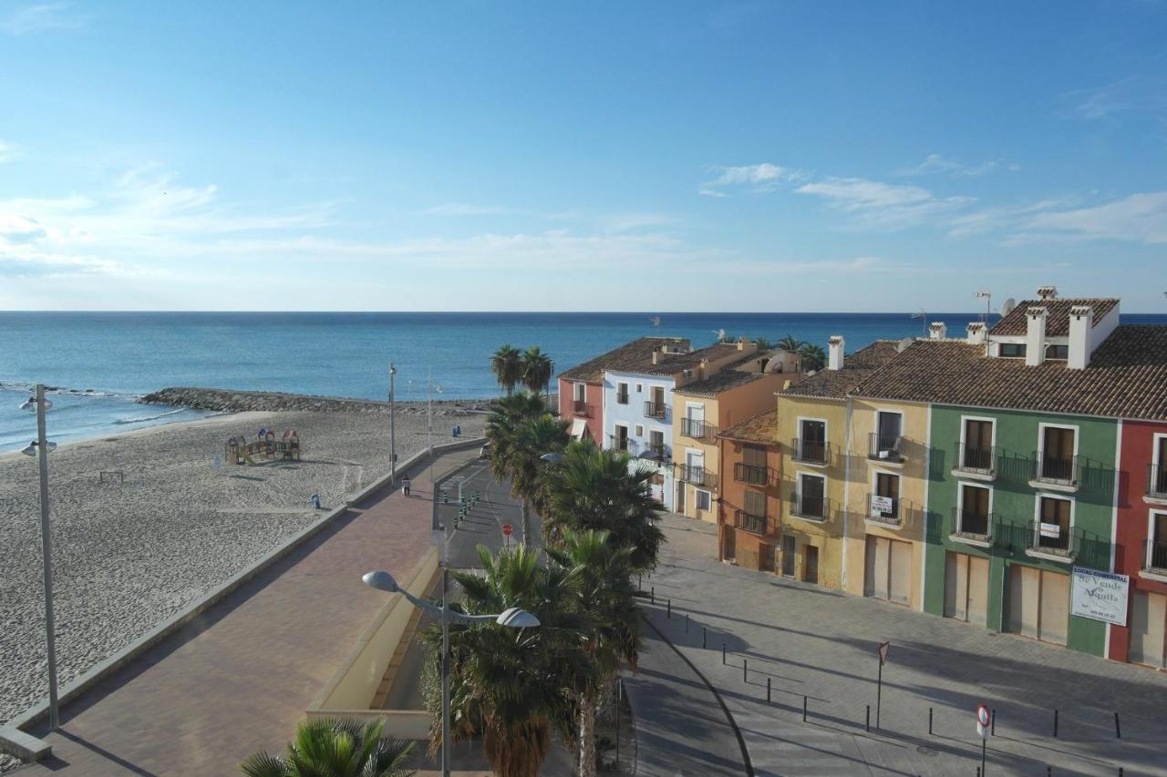 Ata, Moderno Atico En Primera Linea En El Casco Antiguo Villajoyosa Dış mekan fotoğraf